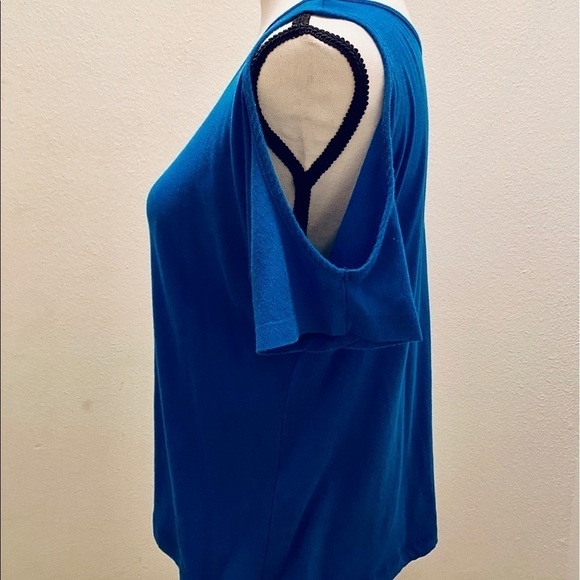 Forever 21 Royal Blue Cold Shoulder Top Size Small - Picture 5 of 7